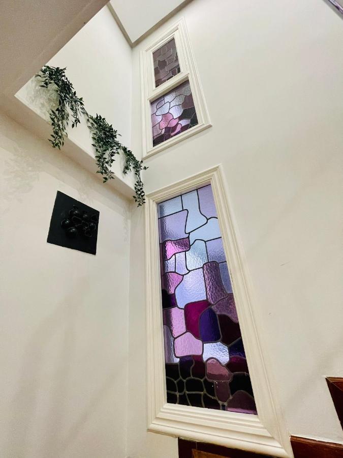 Atico Al Lado Del Ayuntamiento Apartment Oviedo Bagian luar foto
